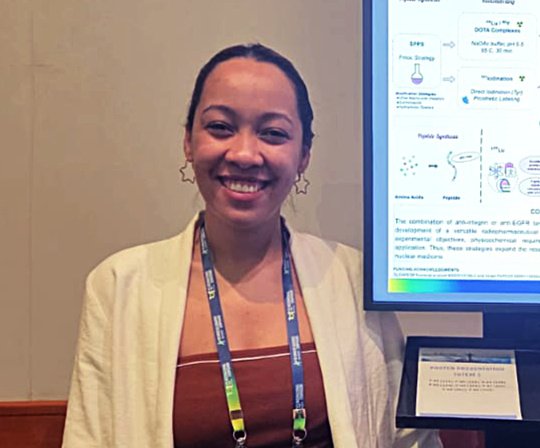 CANCERTHERA - Equipe - Aline Morais de Souza
