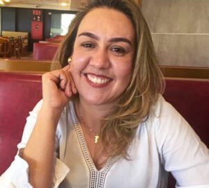 CANCERTHERA - Equipe - Vânia Pereira de Castro Rodrigues