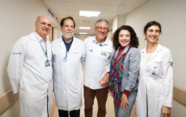 Visita-ministro-alexandre-padilha-hospital=das-clinicas-unicamp